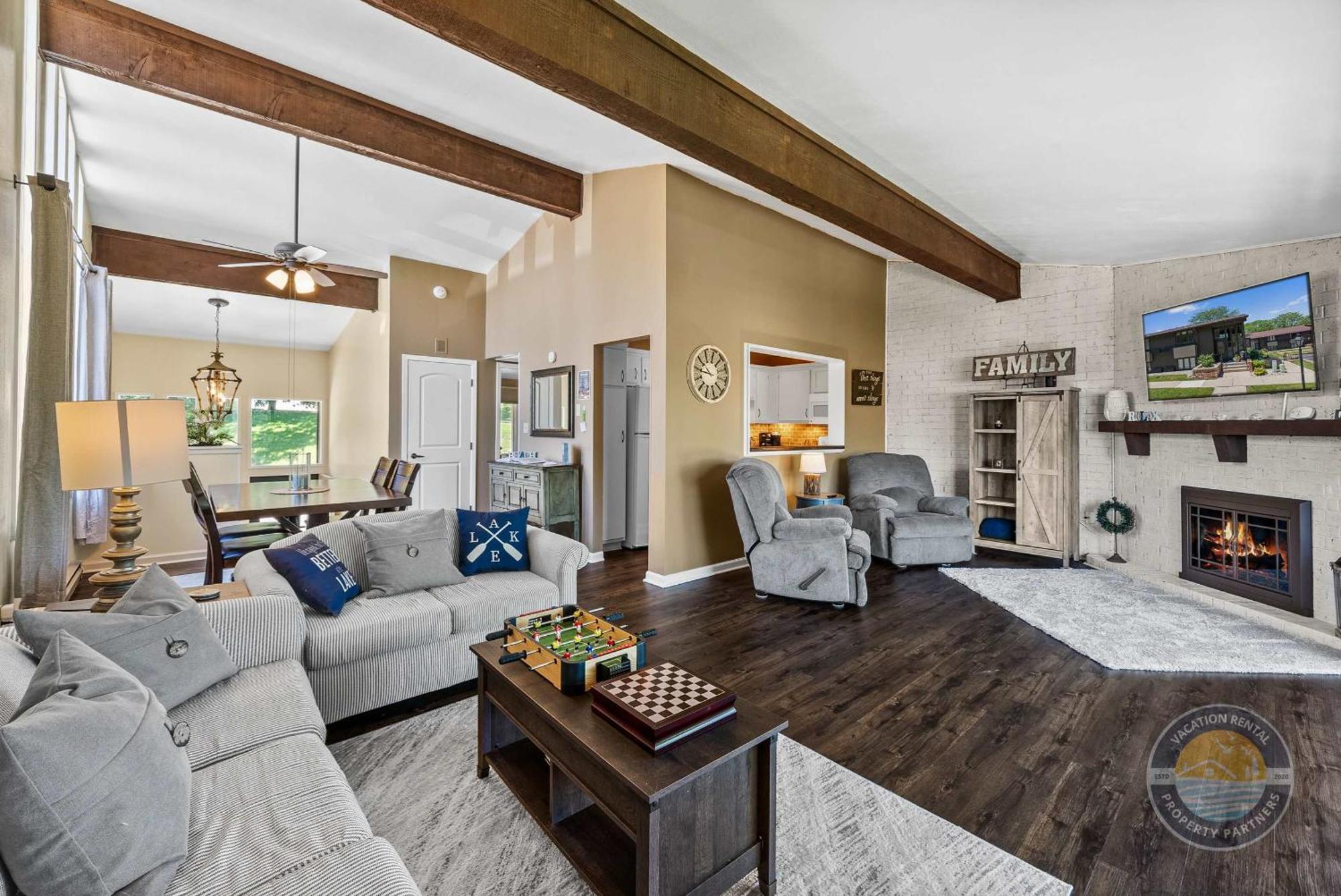 New Lake Como Condo With Lake Views Lake Geneva Kültér fotó